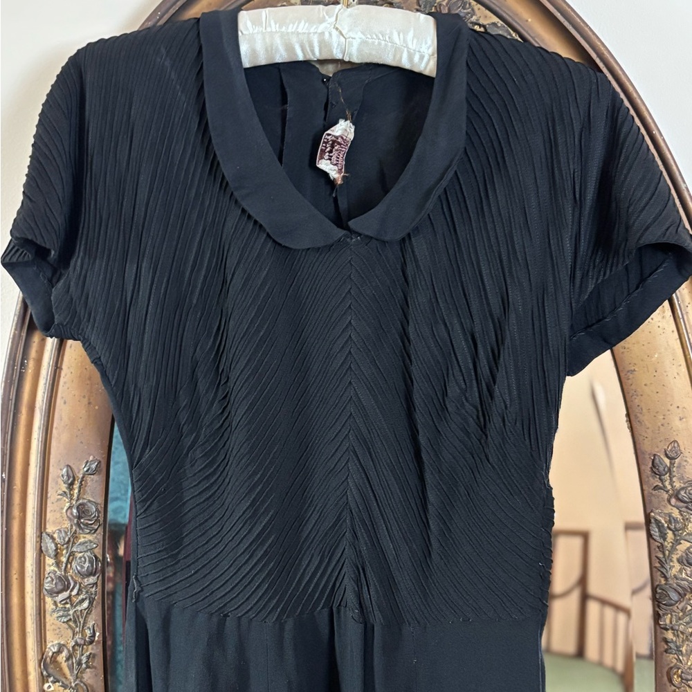 Vintage 1950s Peter Pan Collar Black Midi Dress - Picture 3 of 13